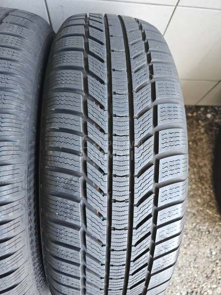 Continental 215/65 R17 Zimska