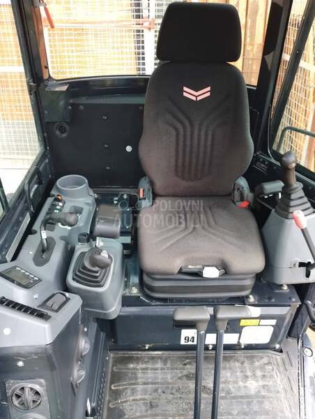 Yanmar Vio 38.6  4 Tone