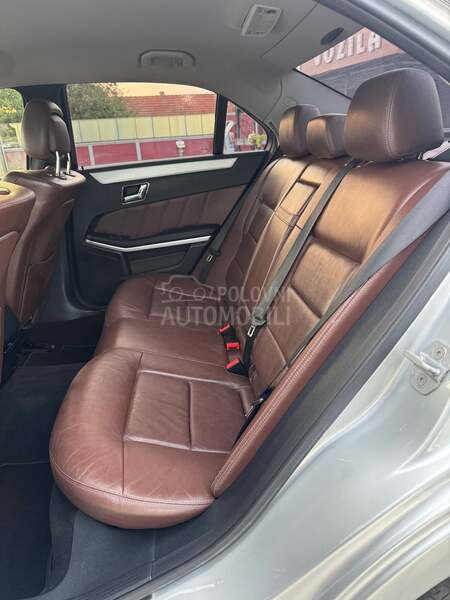 Mercedes Benz E 200 2.1 CDI Avantgarde
