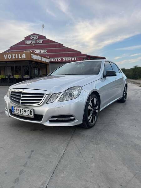 Mercedes Benz E 200 2.1 CDI Avantgarde