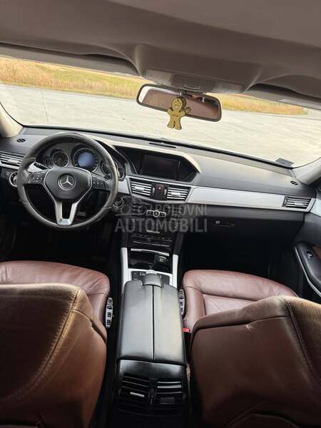 Mercedes Benz E 200 2.1 CDI Avantgarde