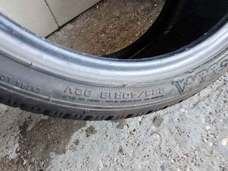 Dunlop 225/40 R18 Zimska