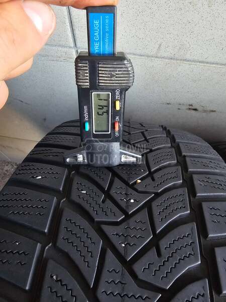 Dunlop 205/50 R17 Zimska