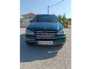 Mercedes Benz ML 230 MANUELAC