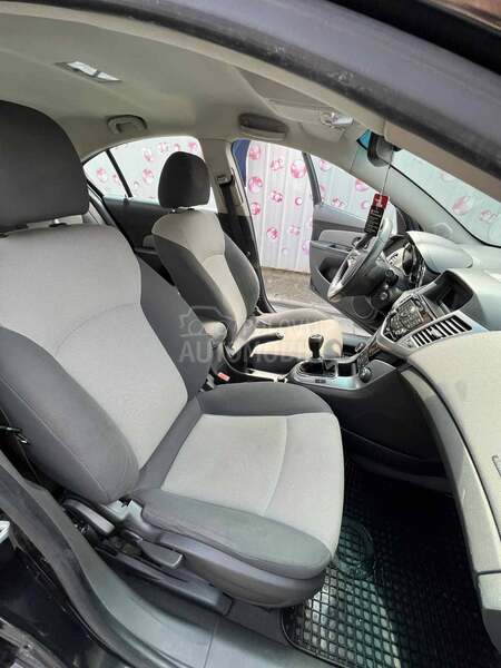 Chevrolet Cruze LT