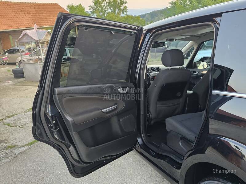 Ford Galaxy 2.0 TDCI TITANIUM