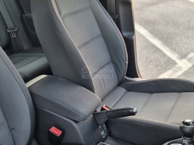 Volkswagen Golf 6 1.4 16v