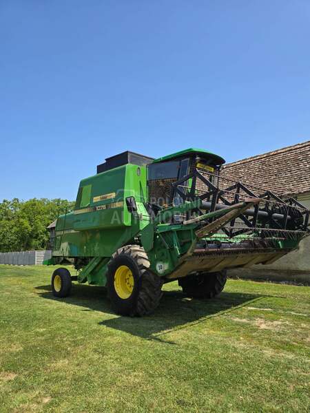 John Deere 1075