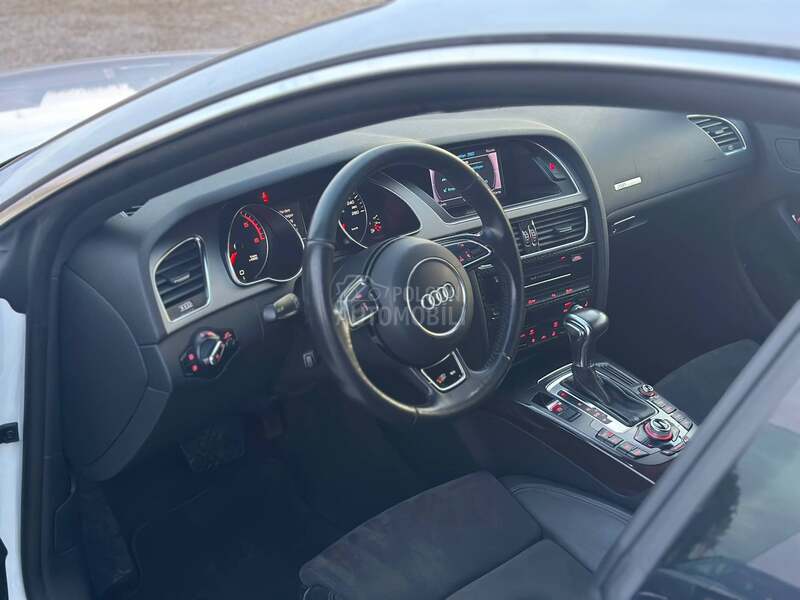 Audi A5 S line iz CH