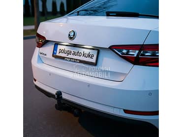 Auto kuka za Škoda Superb