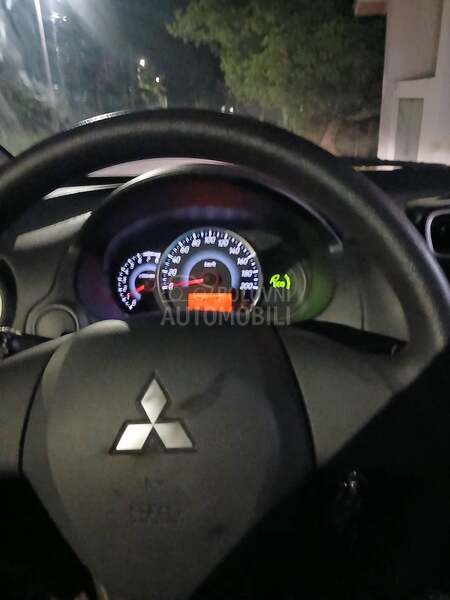 Mitsubishi Space Star 