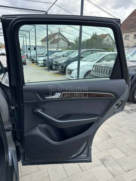 Audi Q5 A U T/N A V/N O V