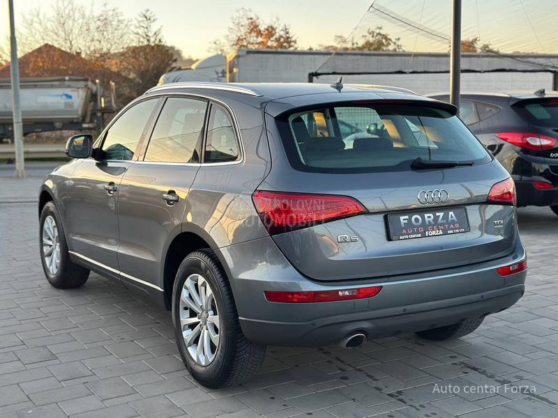 Audi Q5 A U T/N A V/N O V