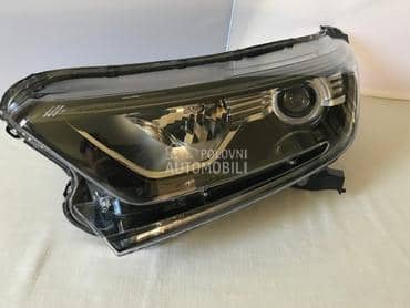 far levi orginalan nov za Honda CR-V od 2018. do 2023. god.