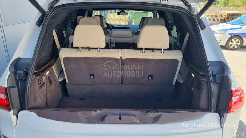 BMW X7 X Drive 30D