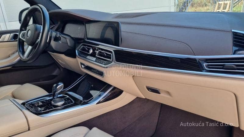 BMW X7 X Drive 30D