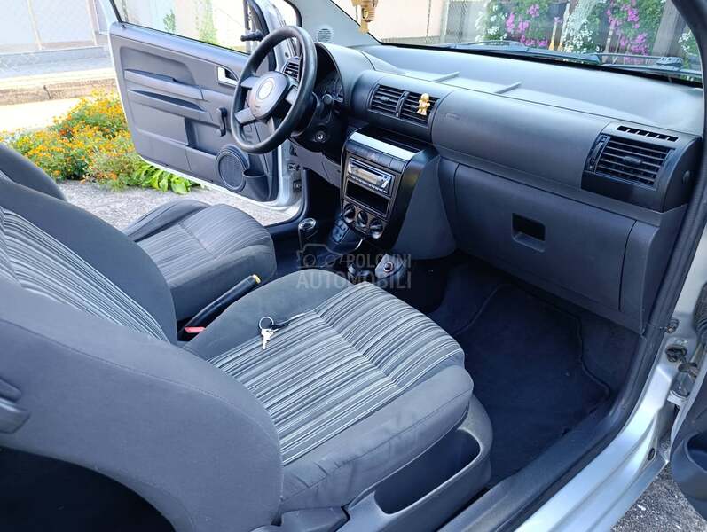 Volkswagen Fox FoX