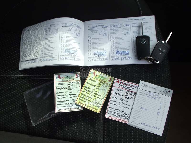 Opel Astra J 1.4 B  ALU XENON NOV