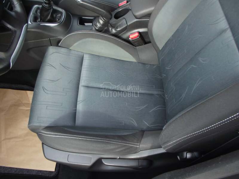 Citroen C4 1.6 EHDI  NA.VI NOV