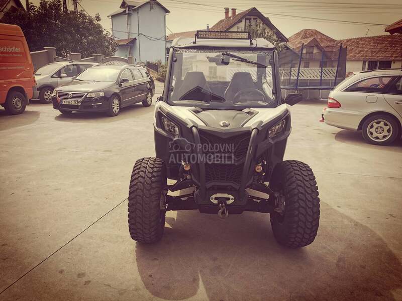 Can-Am Maverick Trail 800