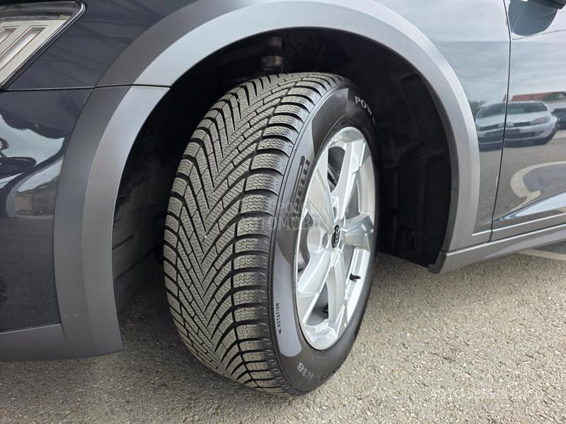 Audi A6 Allroad 50 TDI kamera F u l