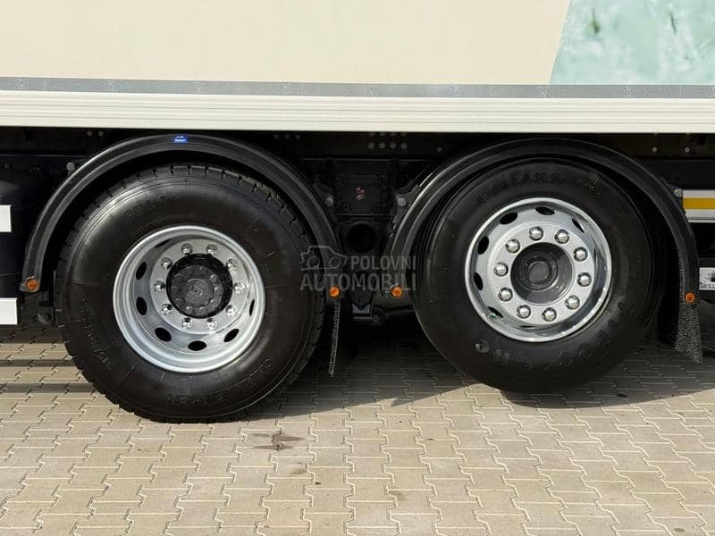 DAF CF 75.360