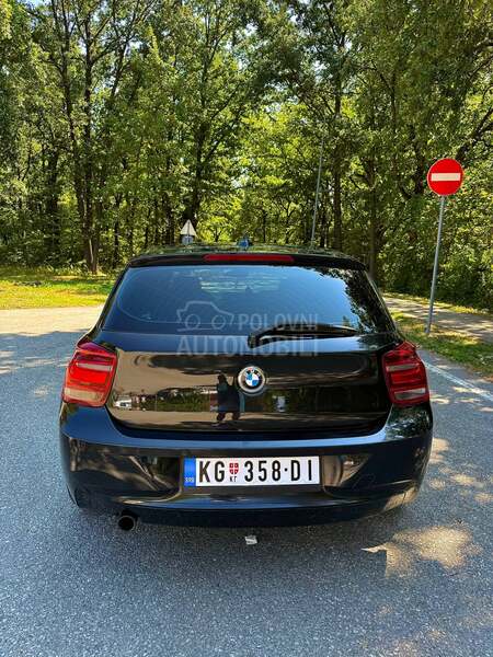 BMW 118 