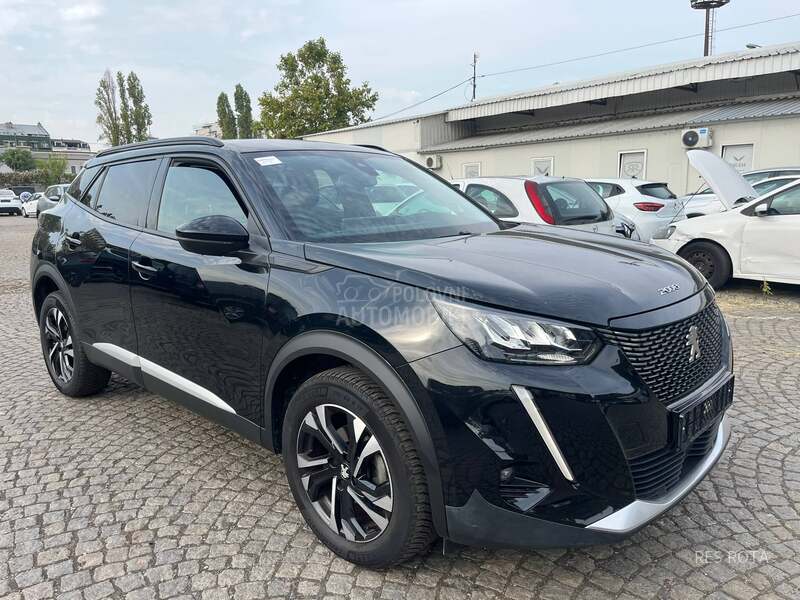 Peugeot 2008 1.2I ALLURE 130