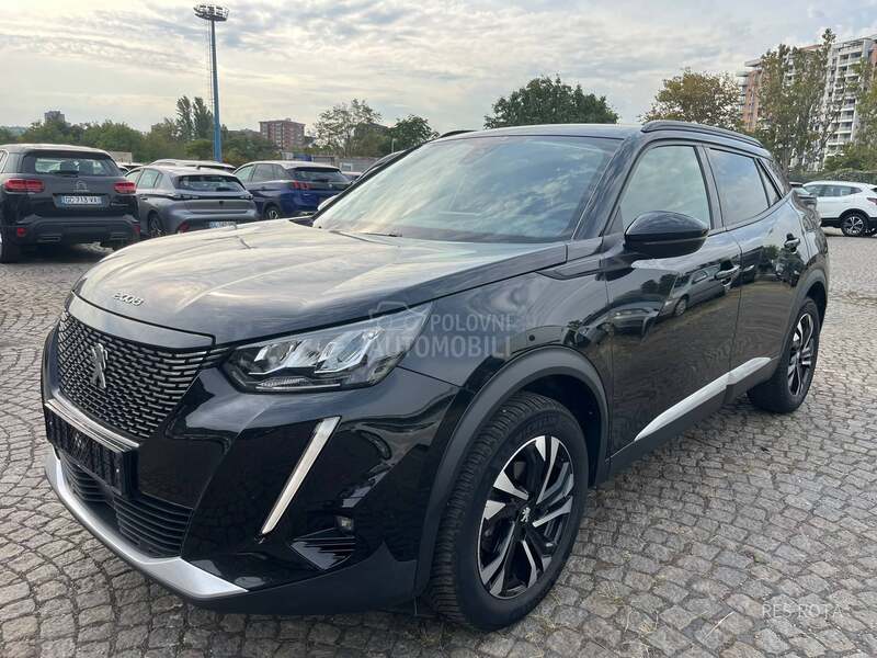 Peugeot 2008 1.2I ALLURE 130