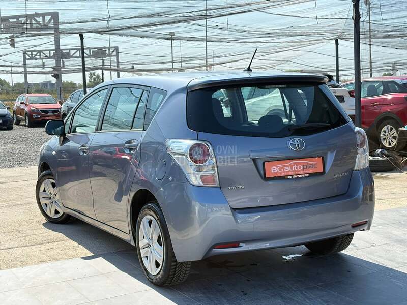 Toyota Verso 1.8 VVT-i