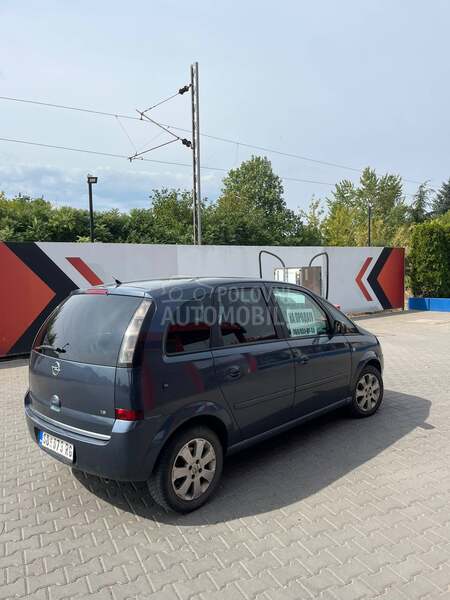 Opel Meriva 