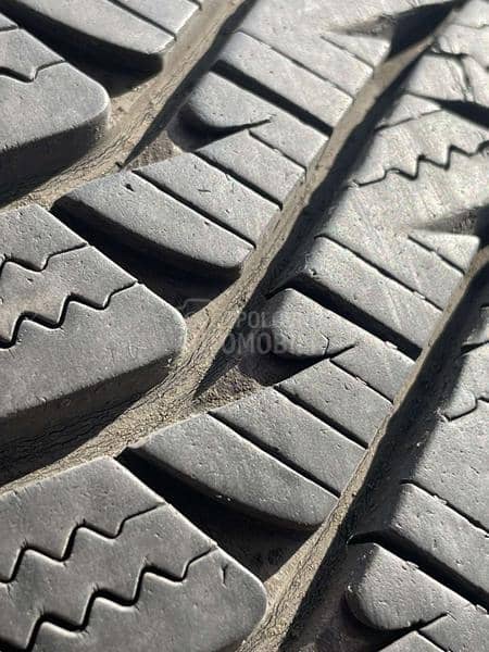 Laufenn 185/60 R15 Zimska