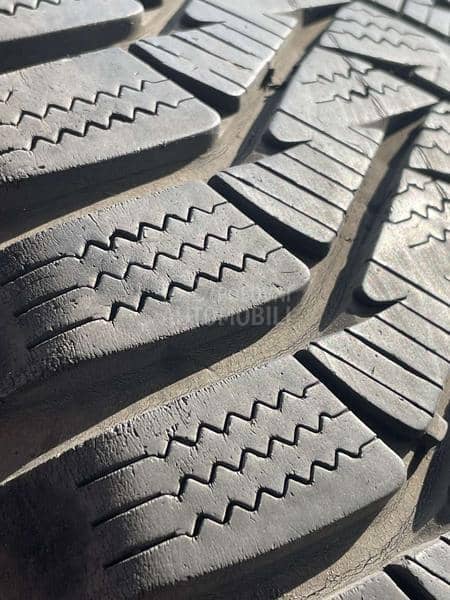 Laufenn 185/60 R15 Zimska