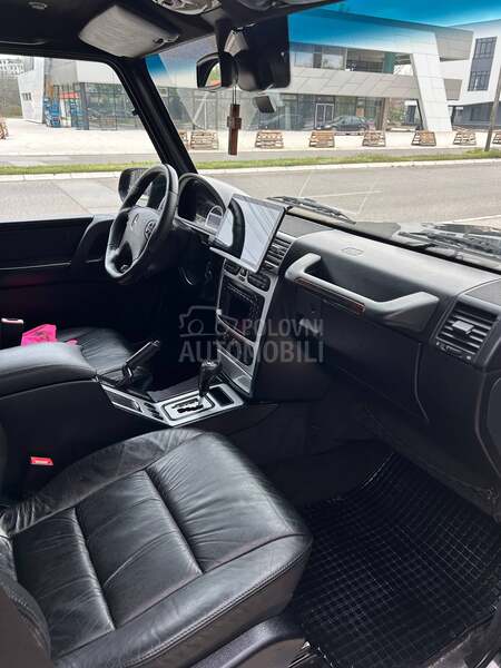 Mercedes Benz G 400 V8