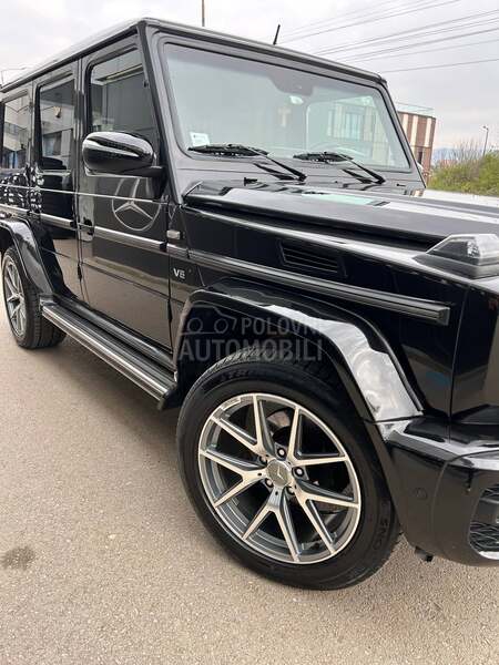 Mercedes Benz G 400 V8