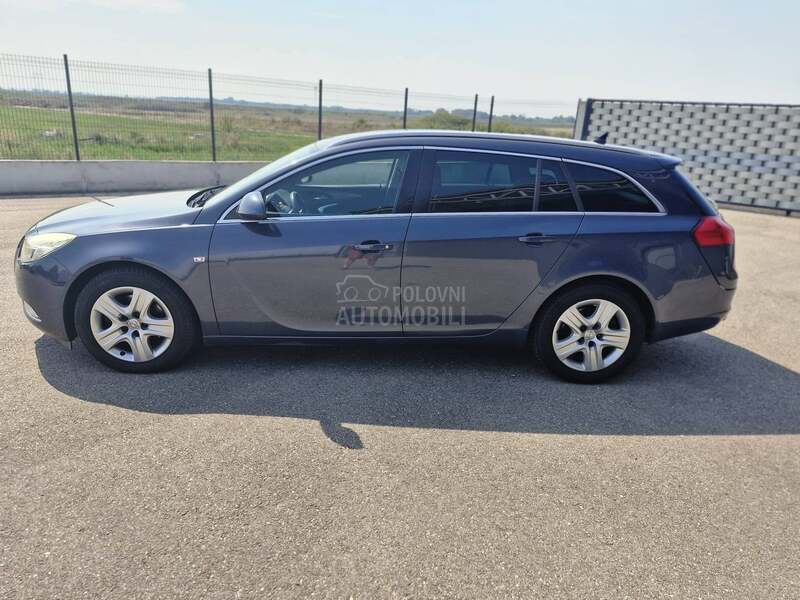 Opel Insignia 2.0 Turbo Aut. Cosmo