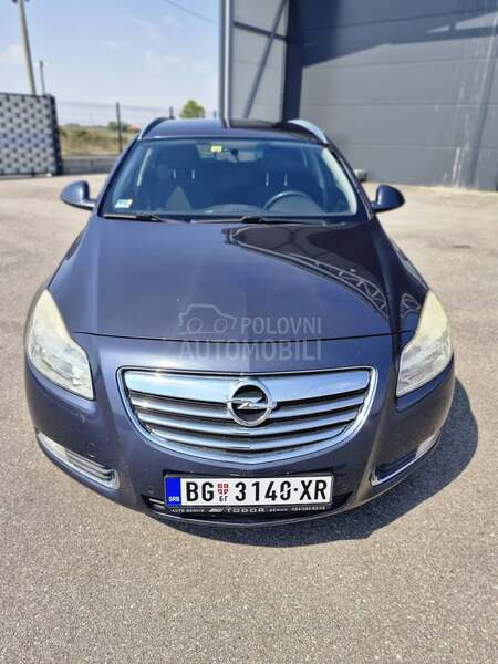 Opel Insignia 2.0 Turbo Aut. Cosmo