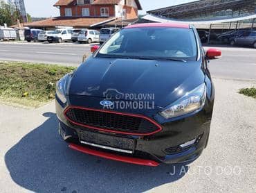 Ford Focus 1.5 RED I BLACK