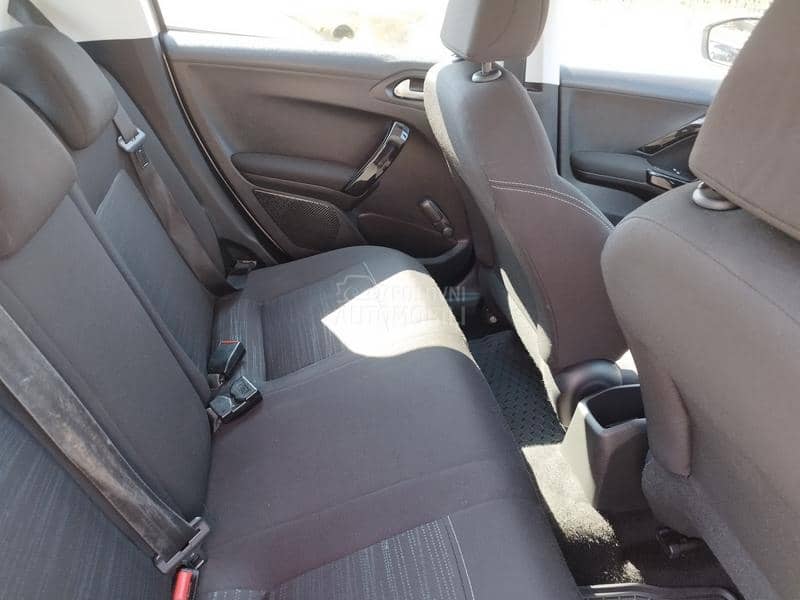 Peugeot 208 1.4 HDI