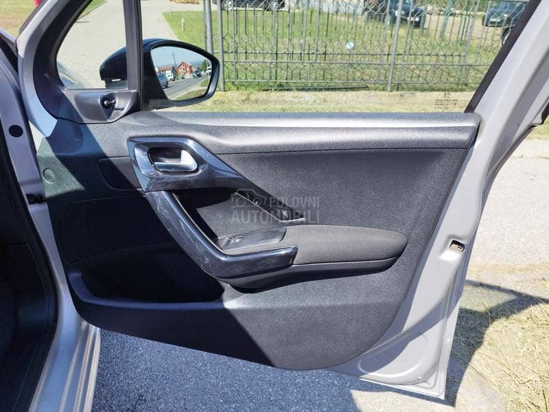 Peugeot 208 1.4 HDI