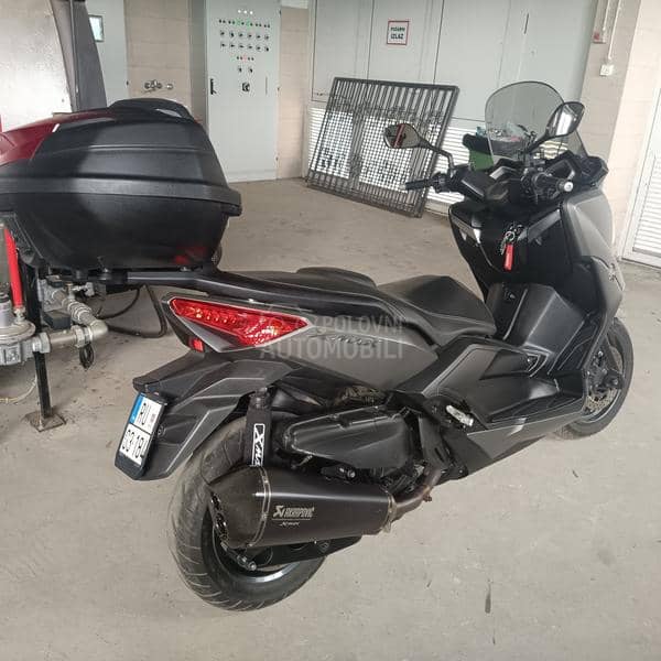 Yamaha xmax