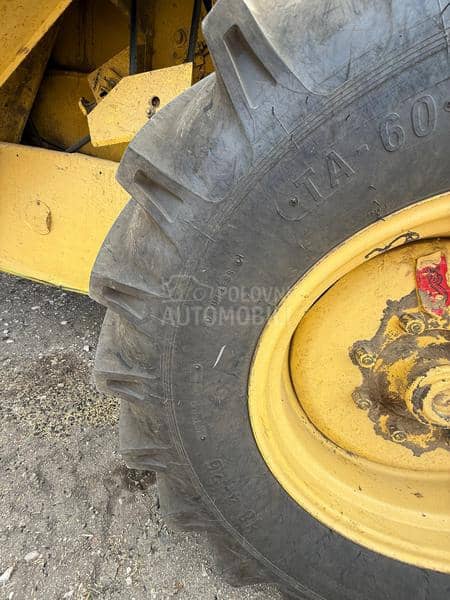 New Holland Clayson 1530