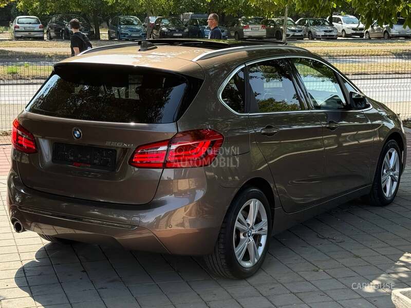 BMW 225 xe iPerformance