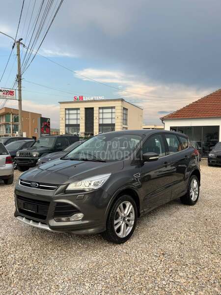 Ford Kuga TITANIUM