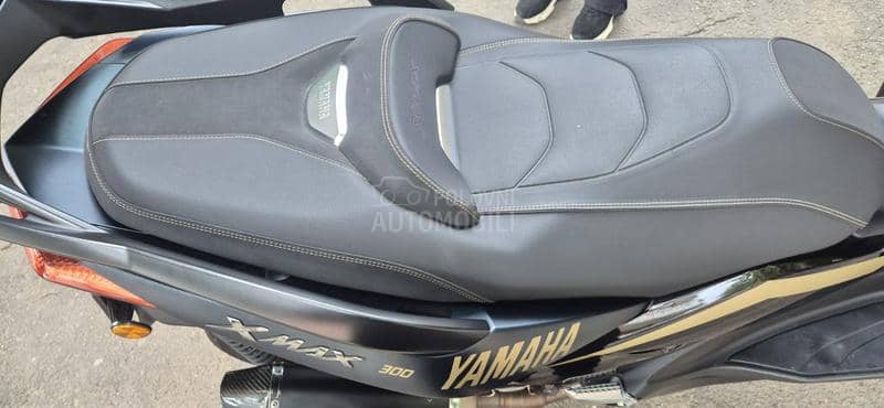 Yamaha Xmax tech max 300