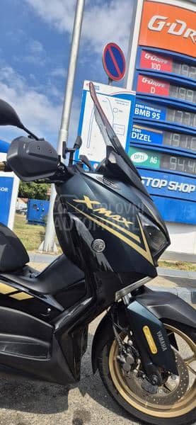 Yamaha Xmax tech max 300
