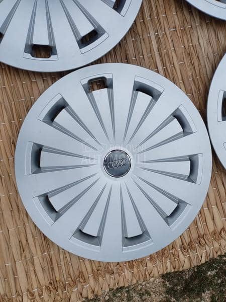 Ratkapne AUDI 16" Bez rupa