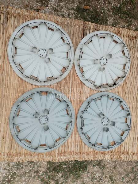 Ratkapne AUDI 16" Bez rupa