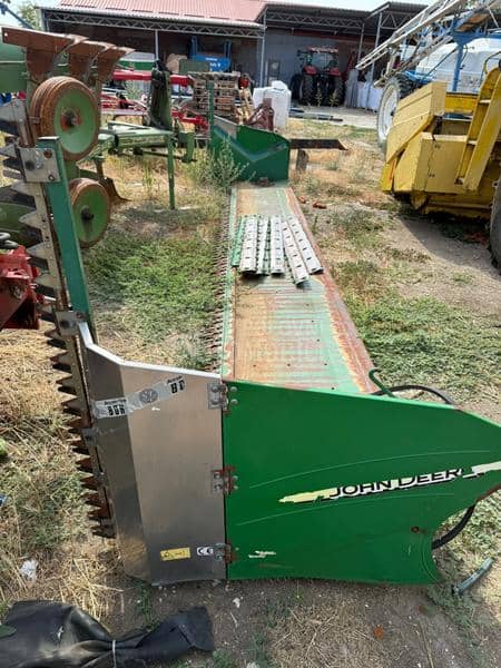 John Deere sto za repicu 620r