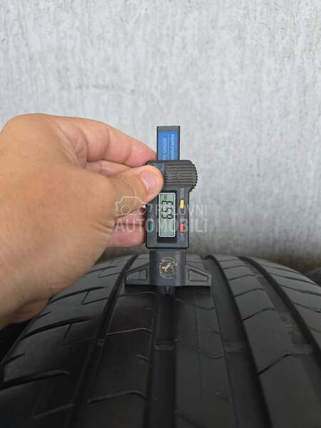 Pirelli 235/50 R19 Letnja